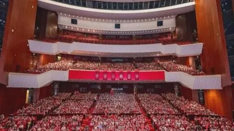 图赫尔向詹姆斯讨教切尔西夺冠美国世俱杯秘籍